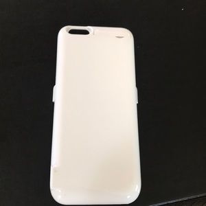 White iPhone 6s case